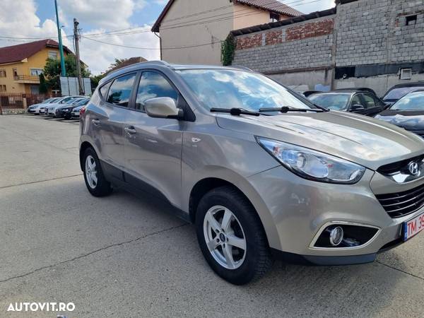 Hyundai ix35 2.0 CRDi 4WD Comfort - 35