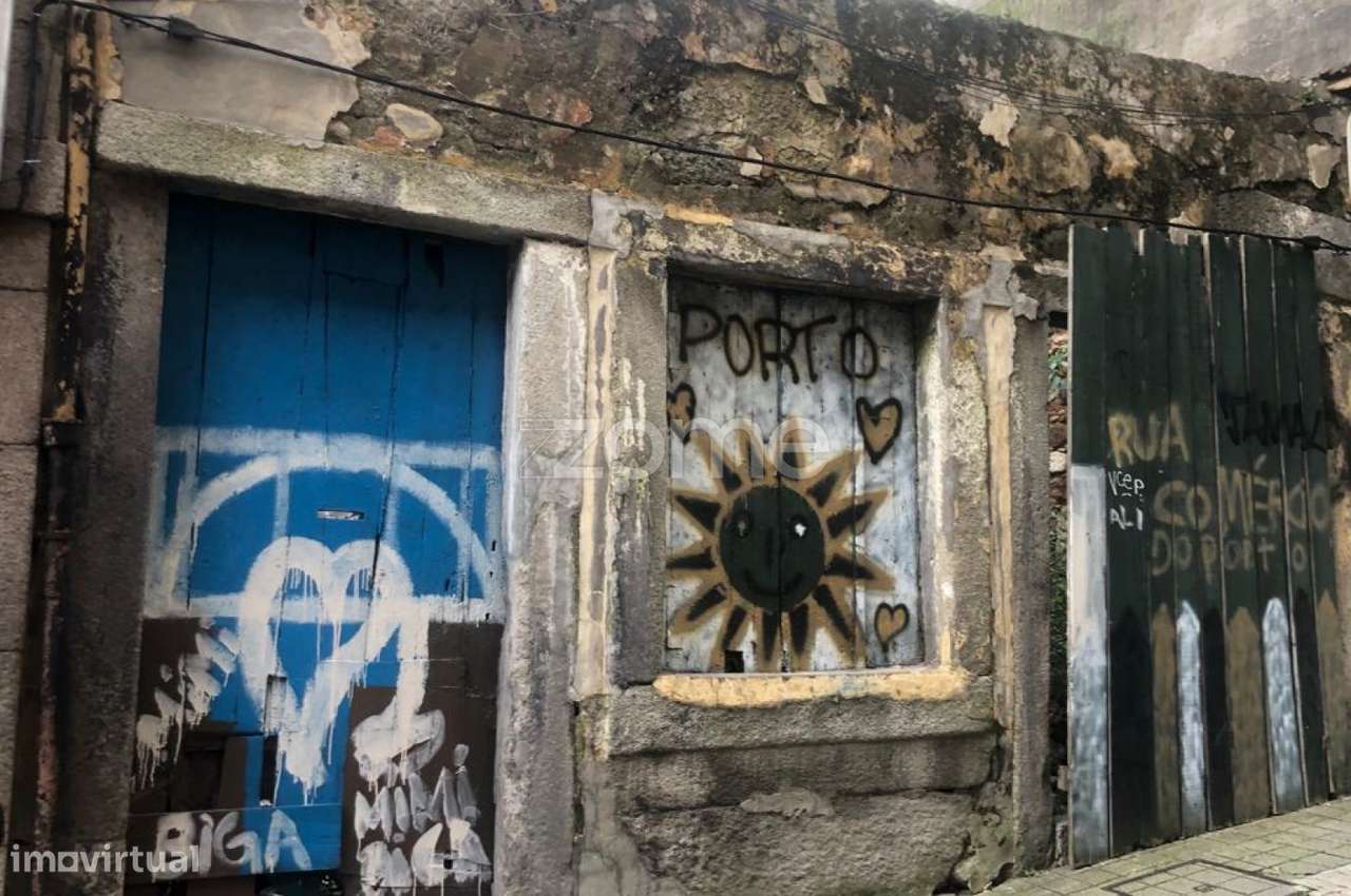 Terreno na baixa do Porto - junto ao rio - Grande imagem: 5/22