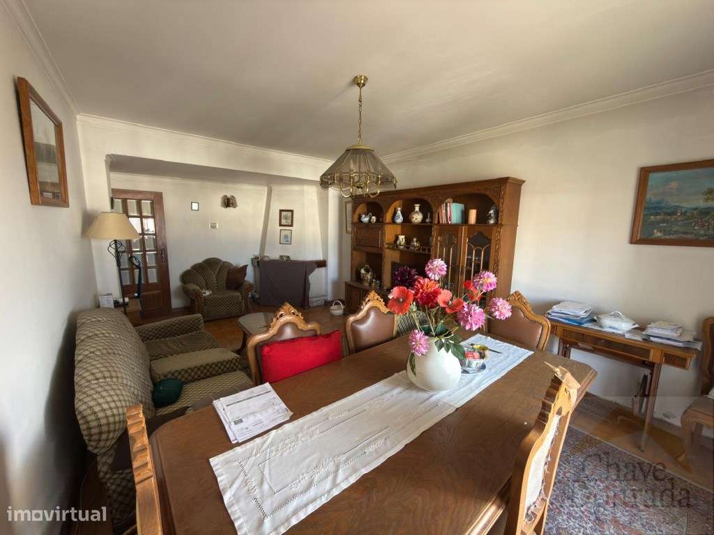 Fantástico apartamento T3 com sótão, na Av. Fernando Namora, com bo...-5