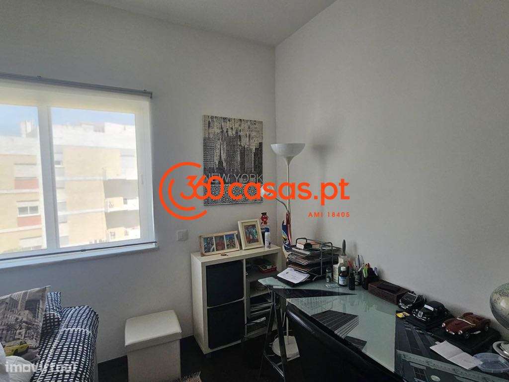 Apartamento T4 convertido em T3 em Faro - perto da rotunda do hospital - Grande imagem: 5/18