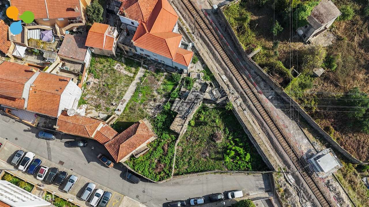 Moradia em Pedra para Recuperar com 630 m² de Terreno – Rio Tinto-22