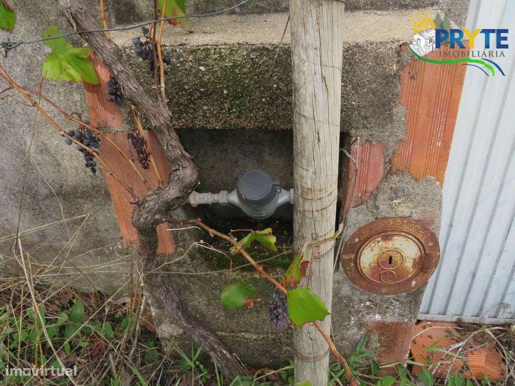 Moradia T3 situada em Outeiro da Lagoa, a apenas 5 minutos da Sertã-39