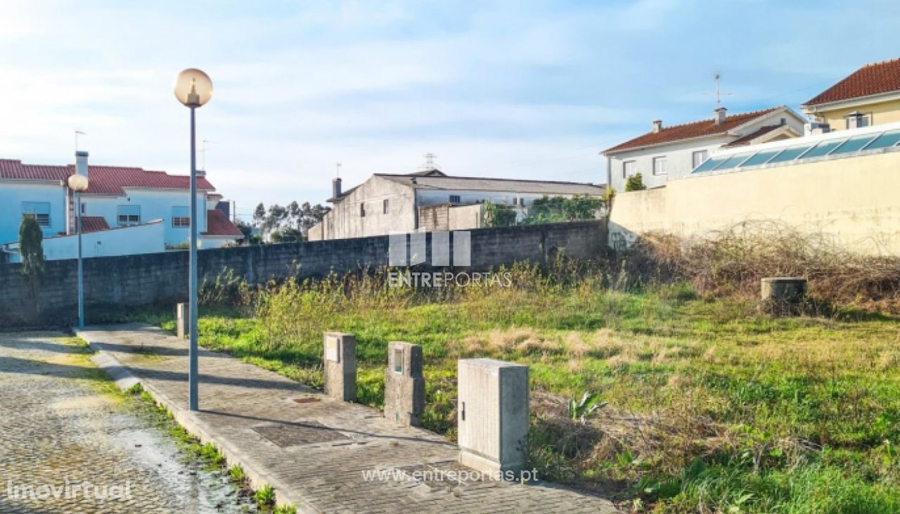 Venda de lote para construção, Vila de Punhe, Viana do Castelo