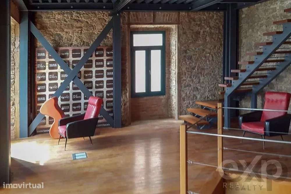 moradia unifamiliar habitacional ou serviços de 249 m2- 1ª linha mar--9