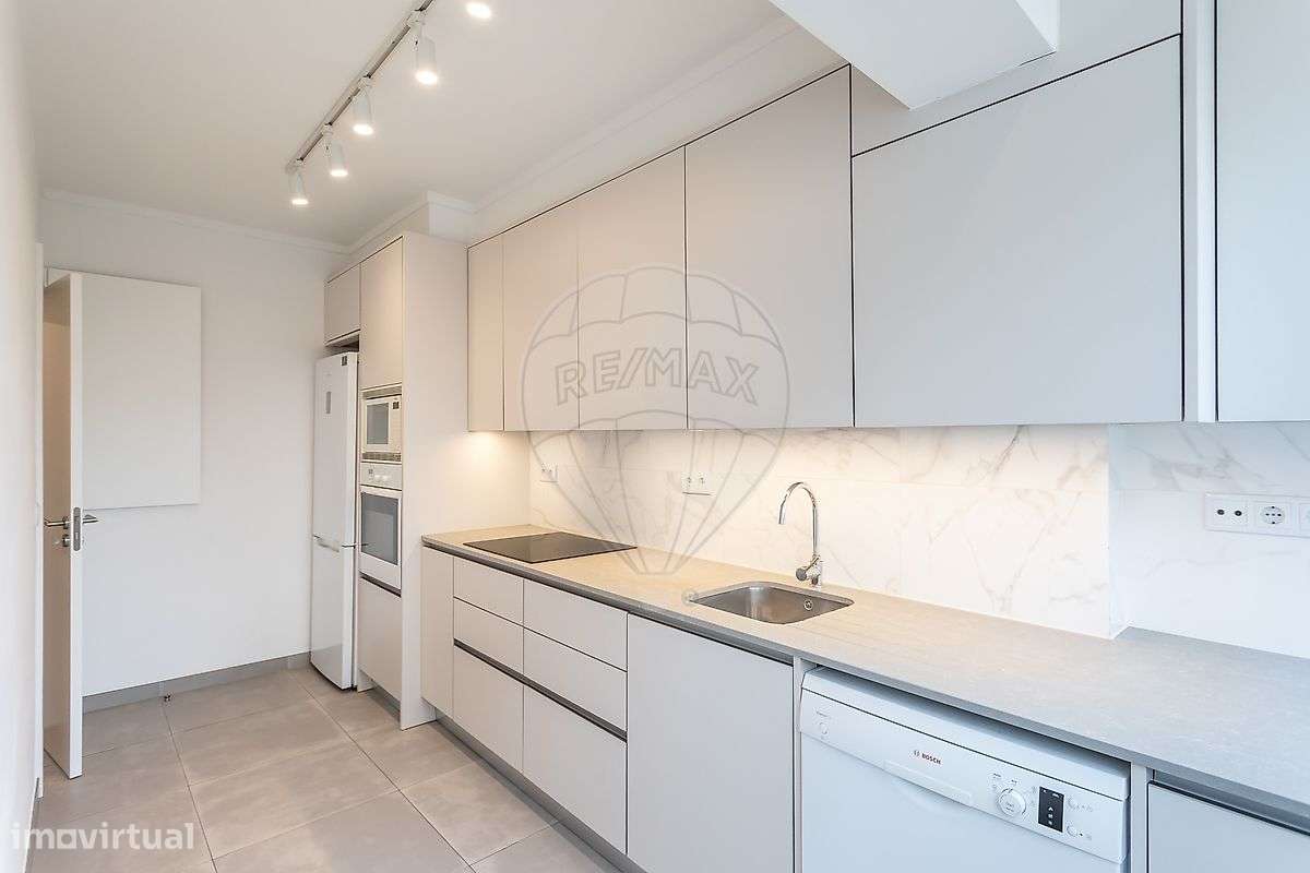 Apartamento T1 para arrendamento - Grande imagem: 4/35