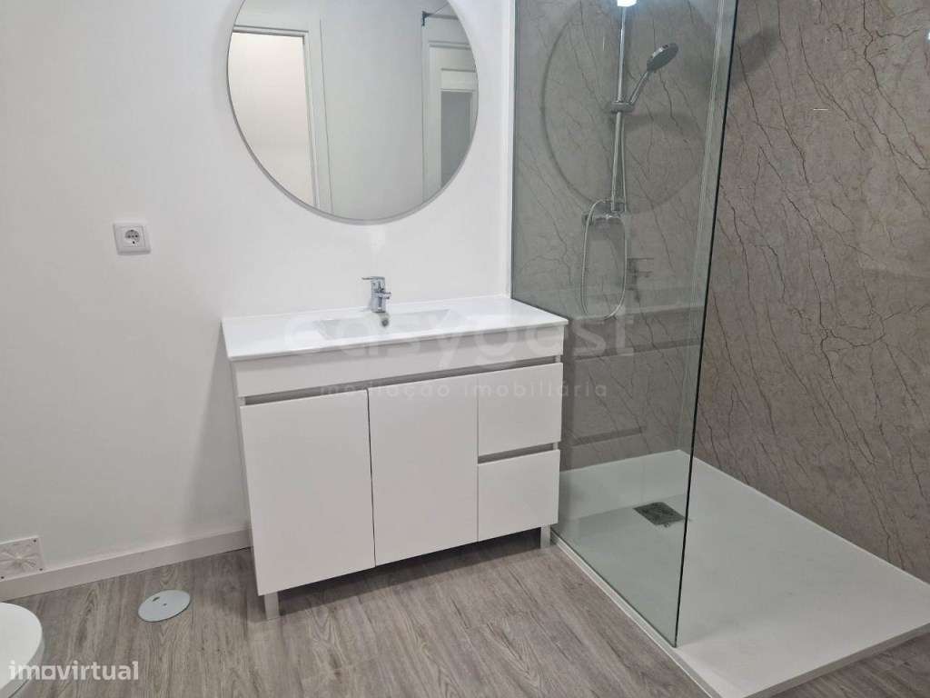 Moradia T3 Nova com lagradouro, situada em Mogofores, Anadia-20