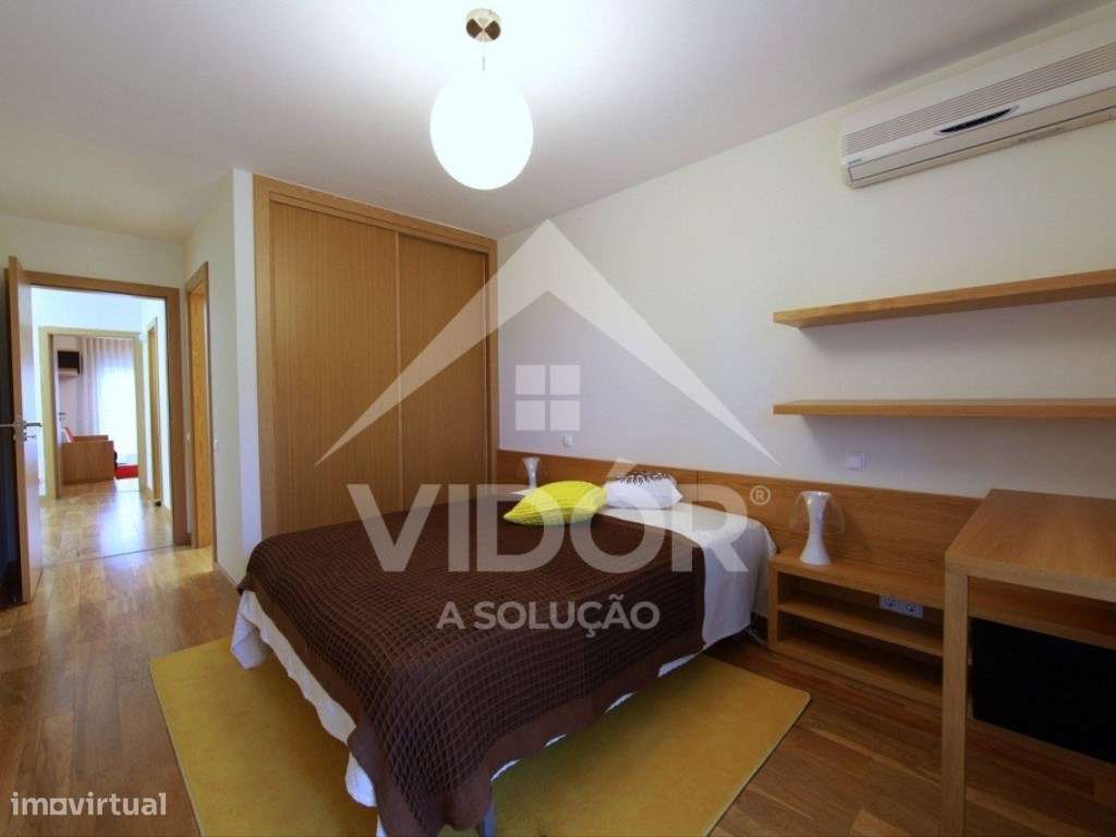 Moradia V4 Luxo - Condomínio Fechado em Faro - perto da praia - Grande imagem: 2/19