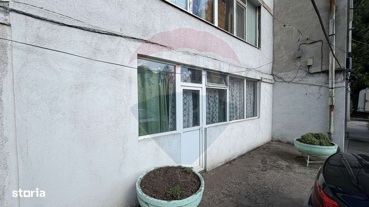 Apartament 3 camere de vanzare cu garaj, grădină in Str. Gării, Galati