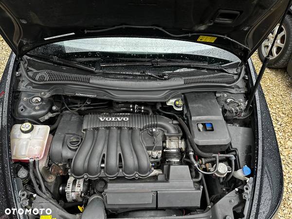 Volvo V50 2.4 Momentum - 4