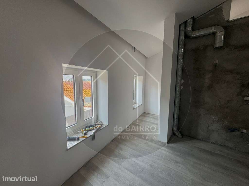 T2 + 1 Novo no Centro Histórico de Mangualde - Grande imagem: 4/11