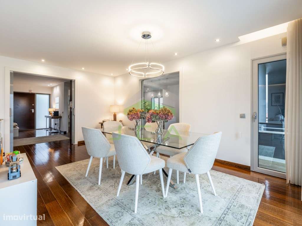 Moradia V4 isolada a 3min de Leiria-10