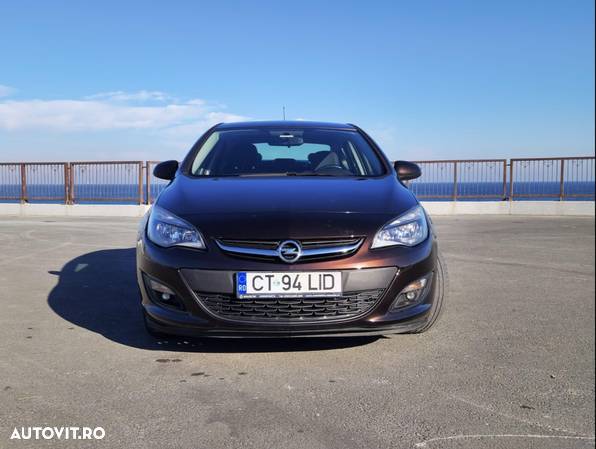 Opel Astra - 12