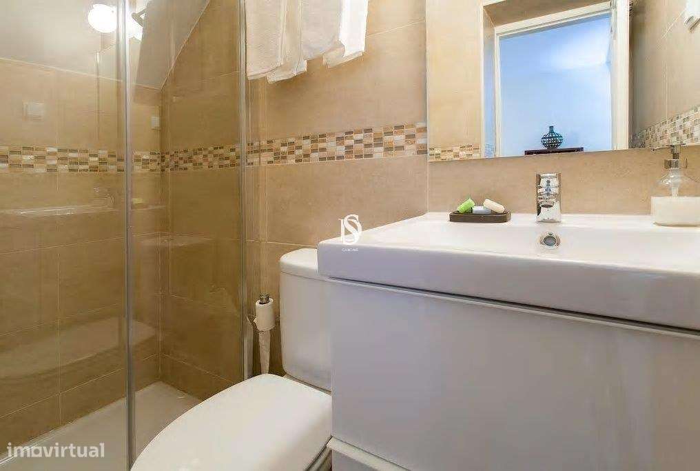 Apartamento T0 Venda em Misericórdia,Lisboa-5
