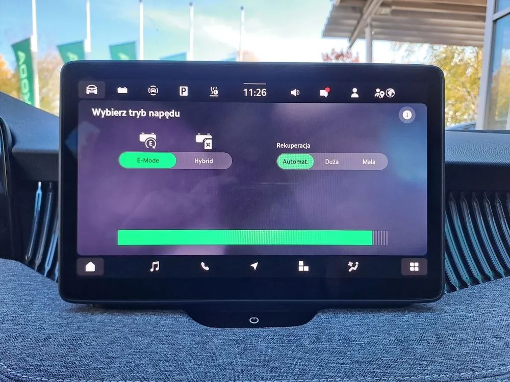 SKODA SUPERB IV 1.5 TSI 204KM DSG PLUG-IN EDITION 130, fabryczny hak