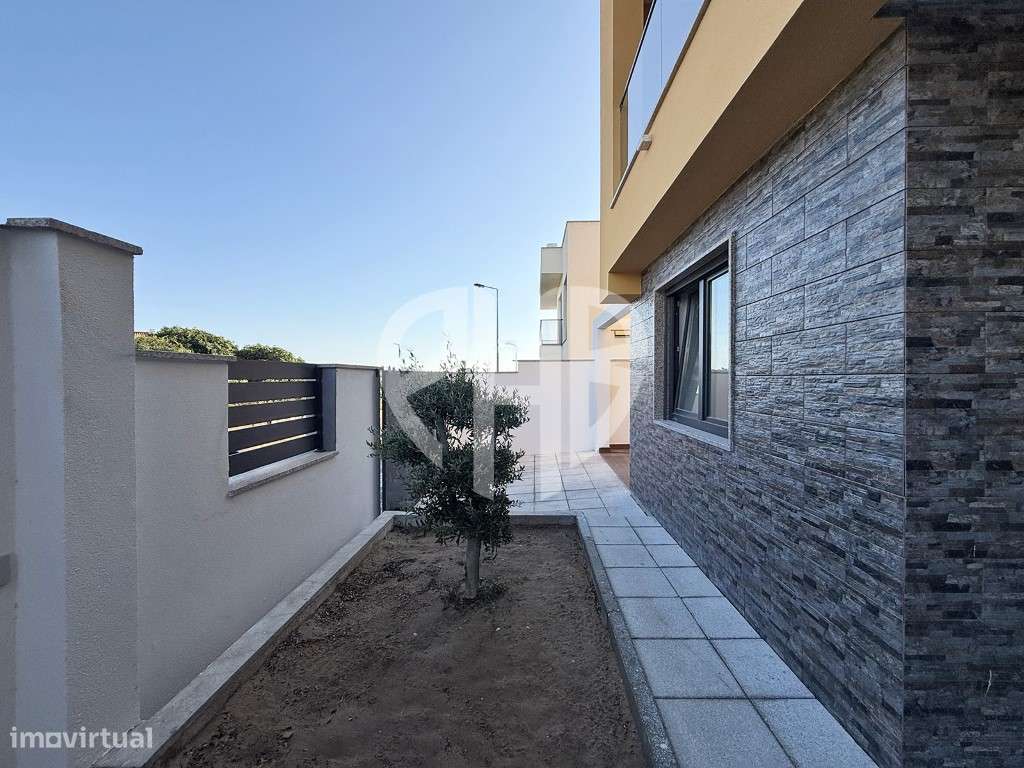 Moradia Isolada T4 Nova com Piscina Aquecida | Caparica | Conclusão...-47