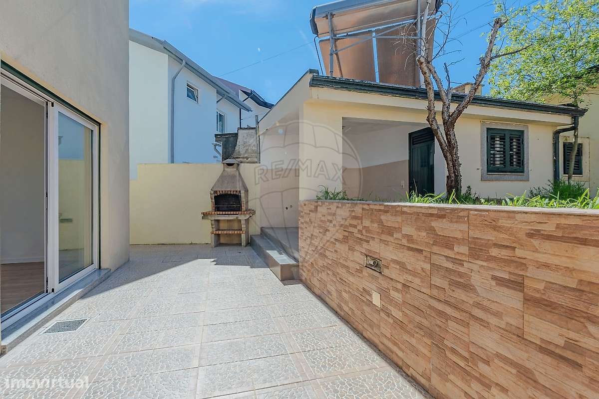 Moradia T2 para venda-32