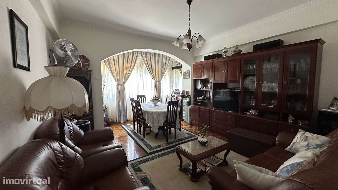 T3 Renovado Amadora , Águas livres-18
