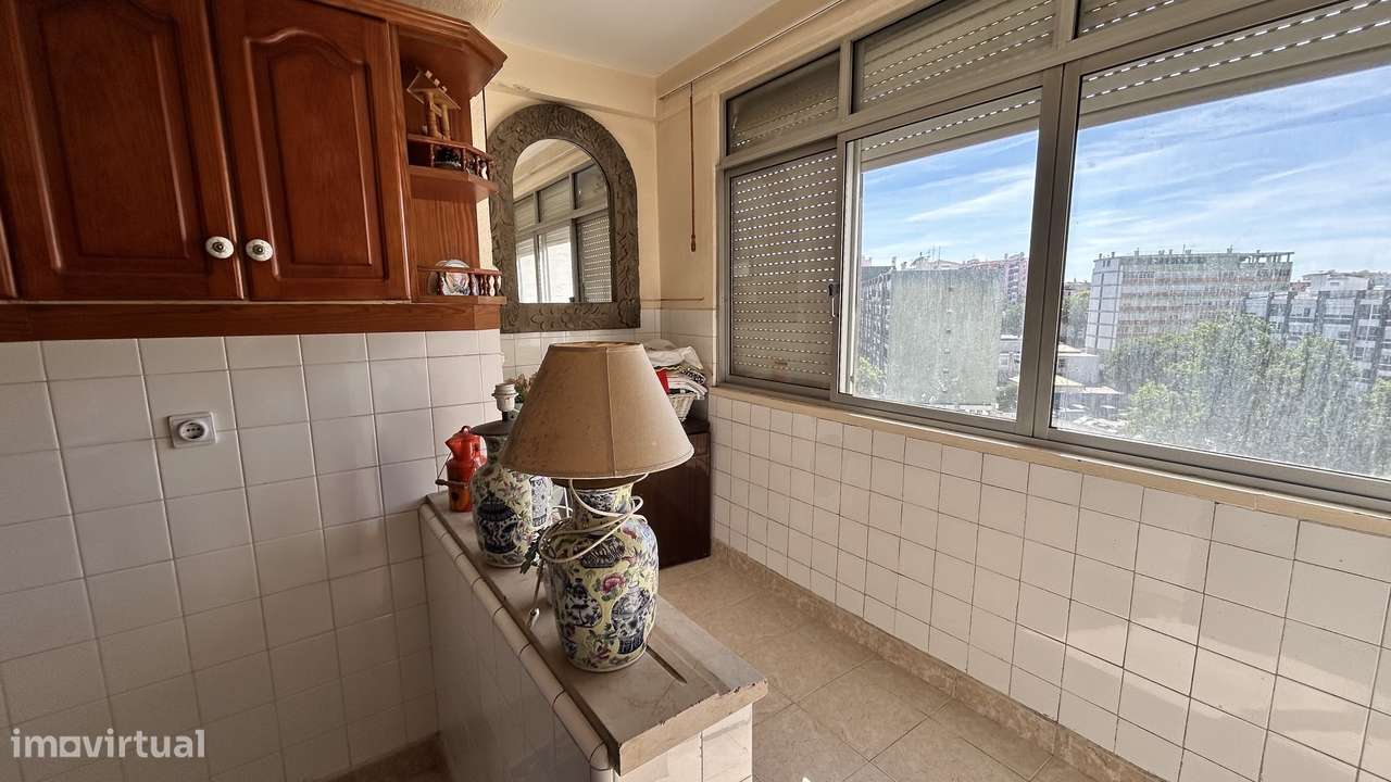 Apartamento T4 nos Olivais-2
