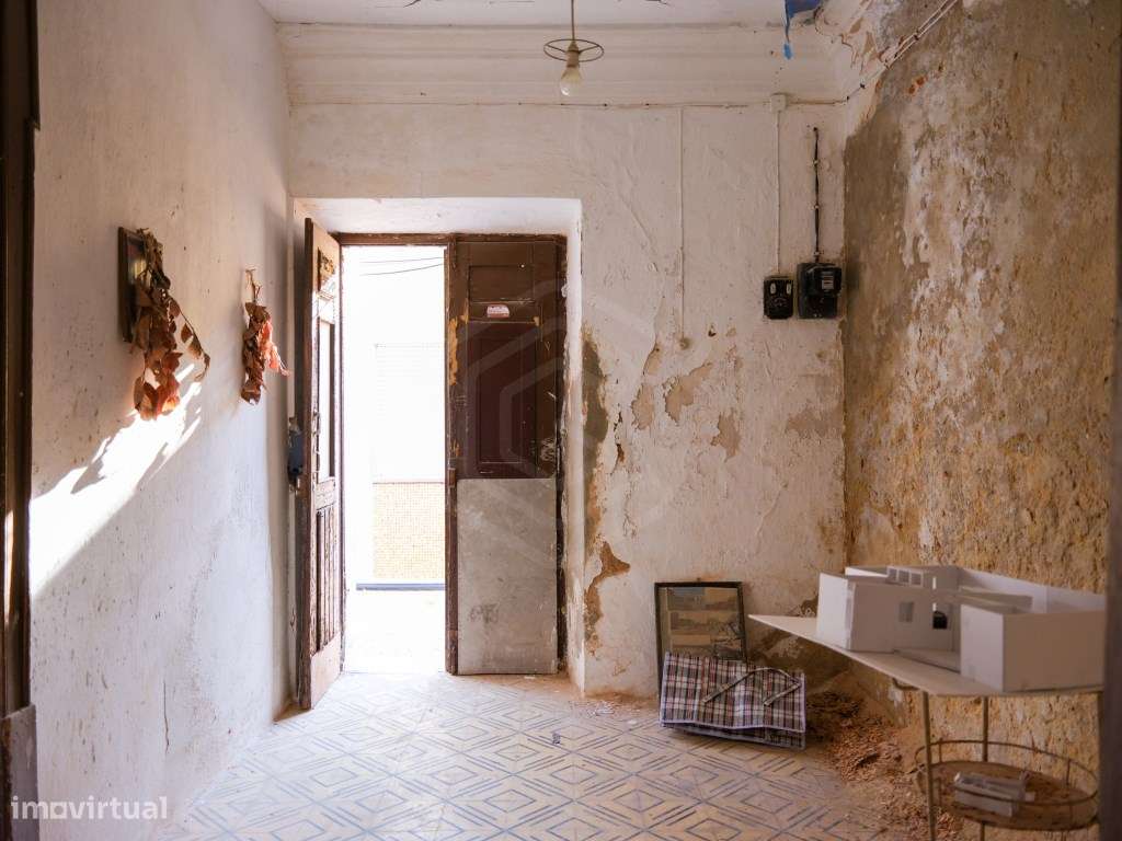Moradia para Restauro no Centro Histórico de Loulé, Algarve - Grande imagem: 5/18