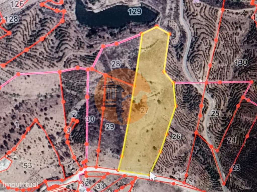 TERRENO COM 34.500 M2 - POSSIBILIDADE DE CONSTRUÇÃO DE ARMAZEM - ÁG... - Grande imagem: 2/44