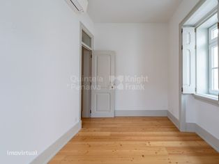Apartamento T2 renovado em São Vicente, Lisboa - Grande imagem: 5/28