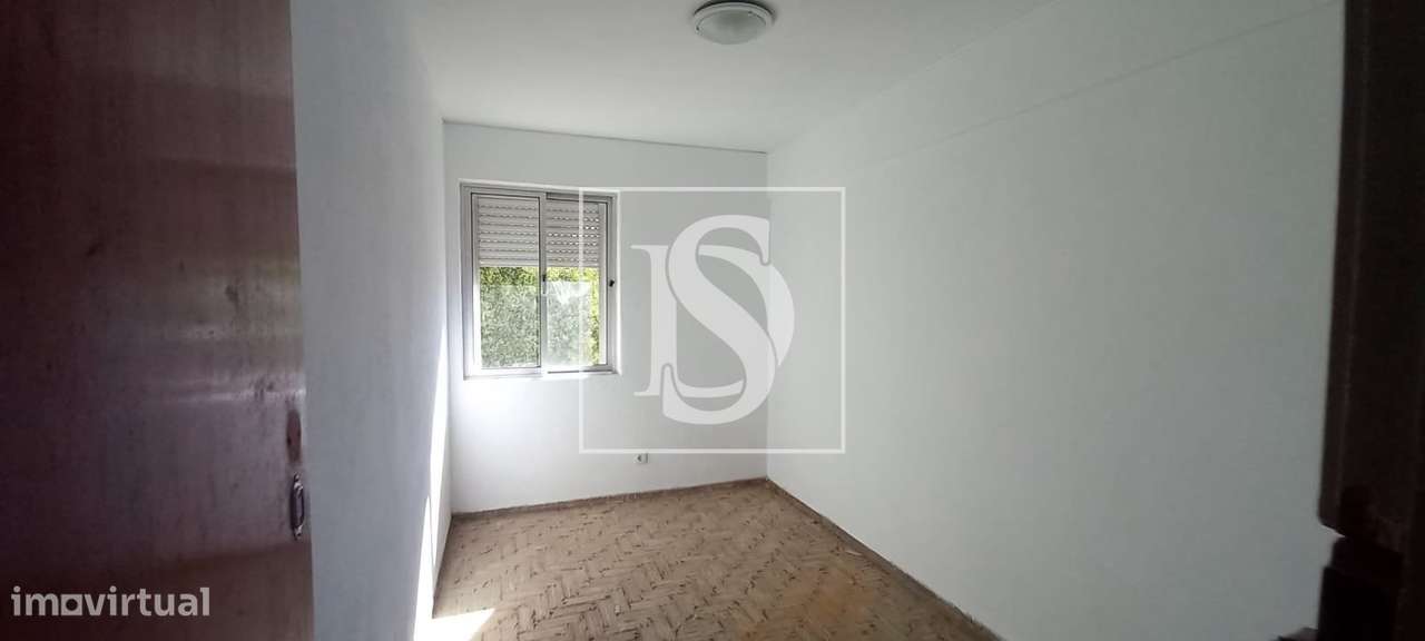 Apartamento T3 c/ arrecadação em Monte Abraão, Sintra-9