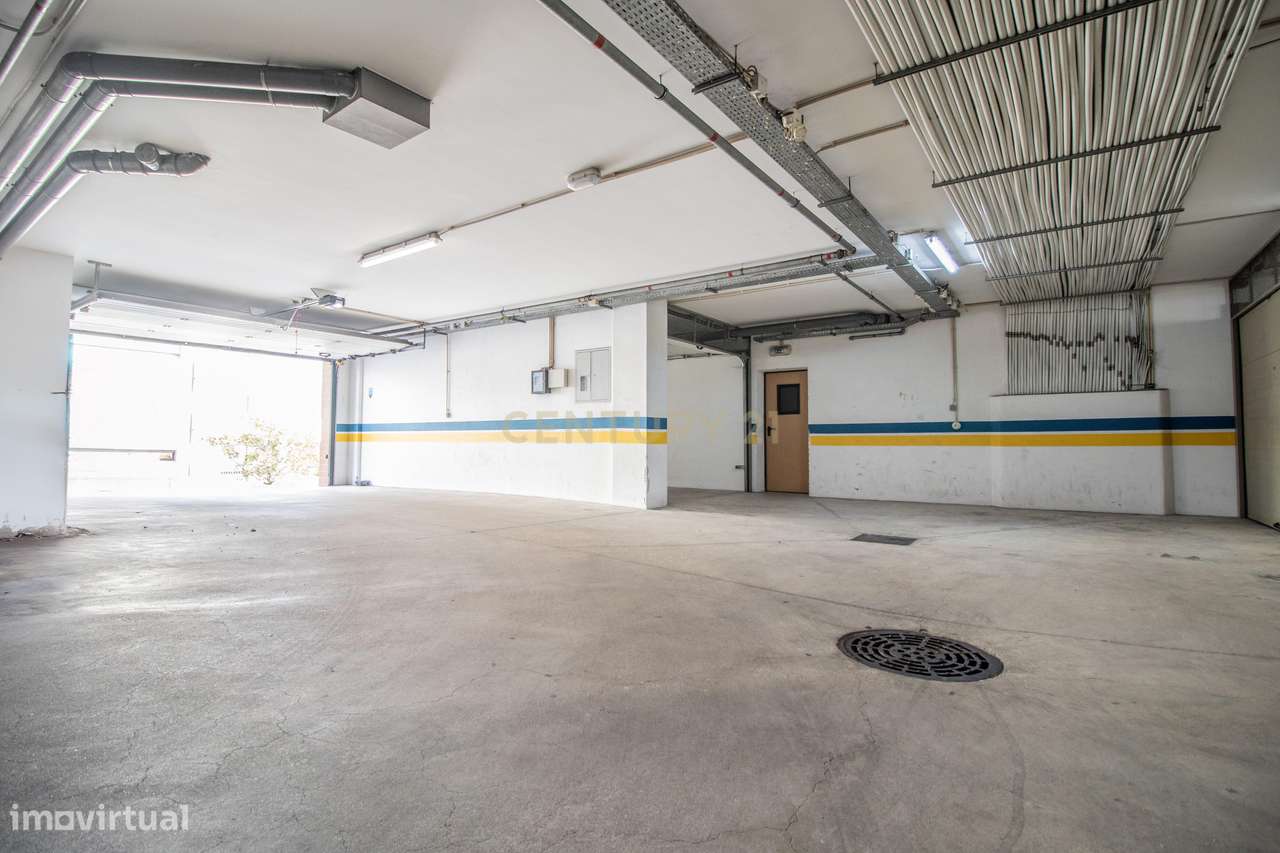 Garagem à venda na Chã, Tavarede, Figueira da Foz - 20m² por 25.000€ - Grande imagem: 4/7