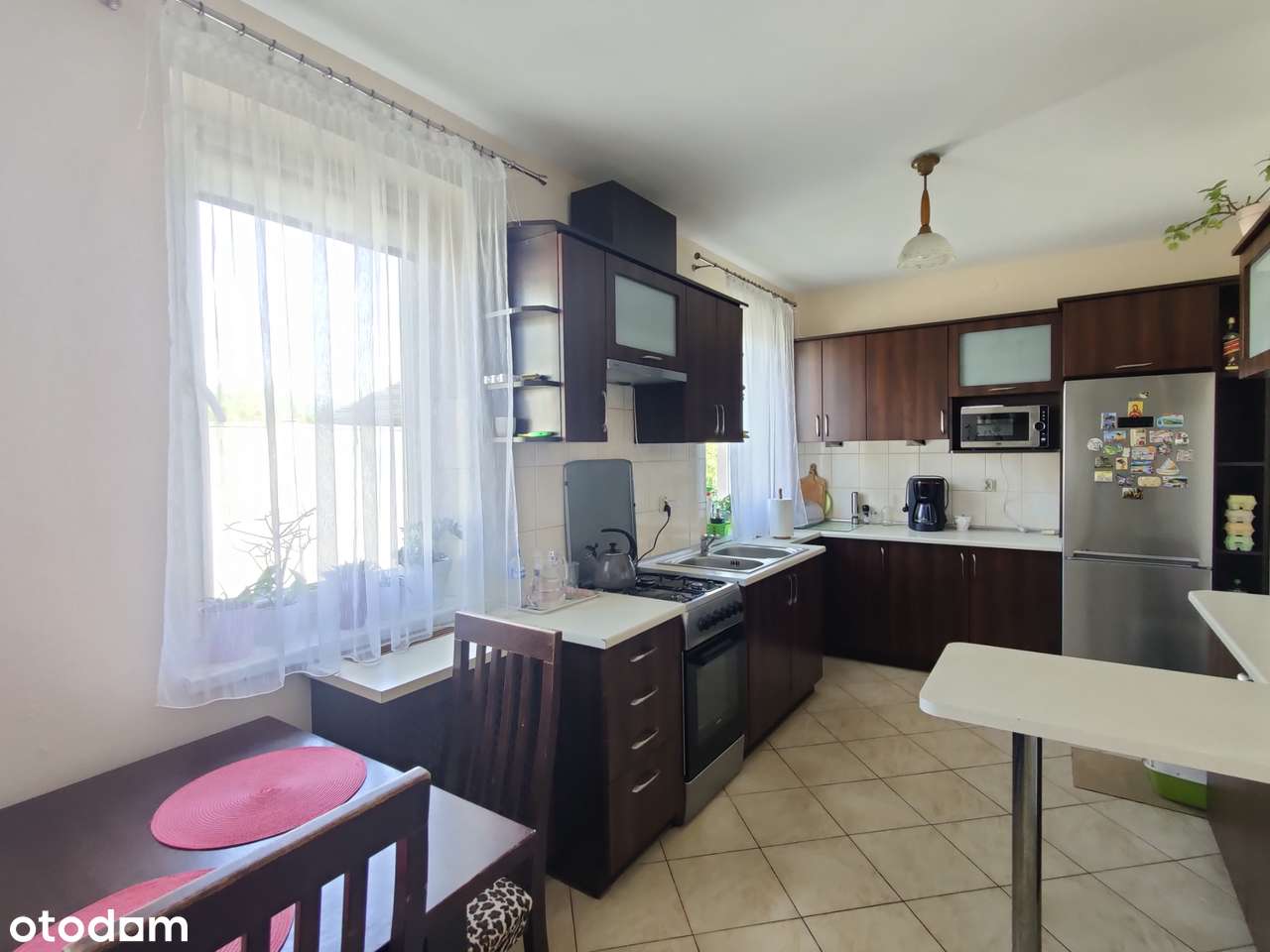 Mały domek z dużą działką-5