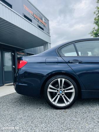 BMW Seria 3 - 25