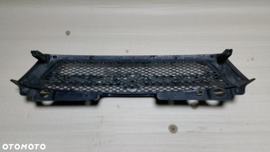 96399717 GRILL ATRAPA DAEWOO TACUMA - 2