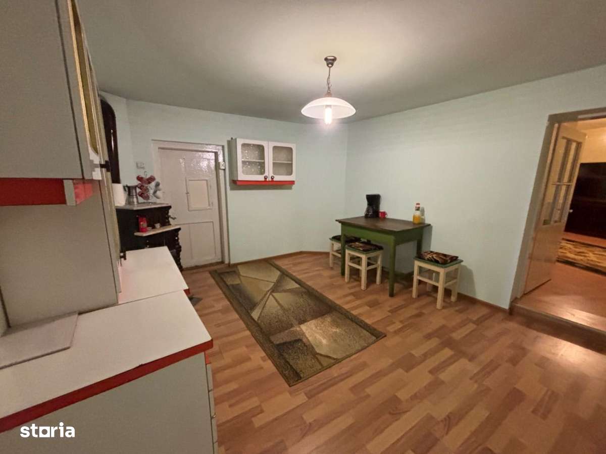 Vand casa individuala Traian 90000 euro-2