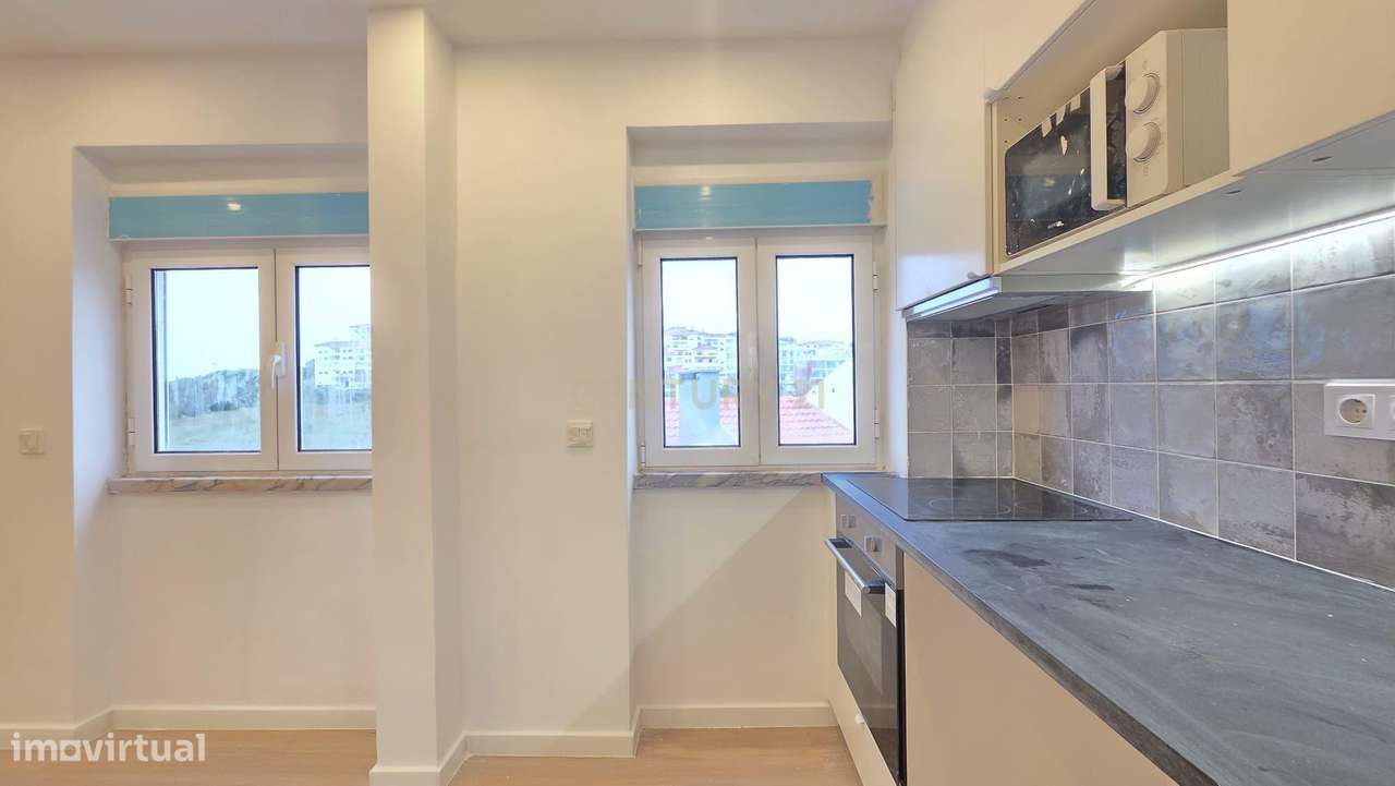 Apartamento T1 Renovado em Porto Salvo, Oeiras-8