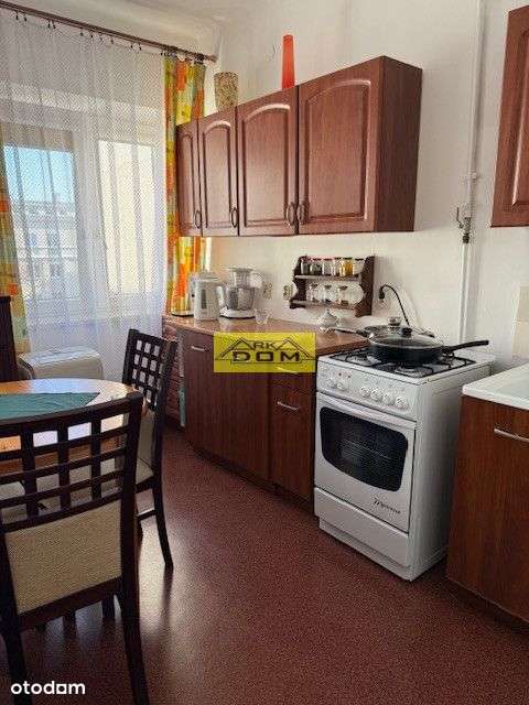 Przestronne 2-pokojowe mieszkanie w centrum  Nowej Huty oś. Centrum A-6