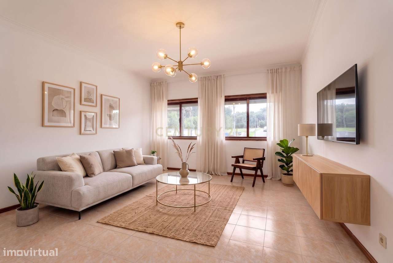 Apartamento T2 1 Com Varanda E Box Fechada