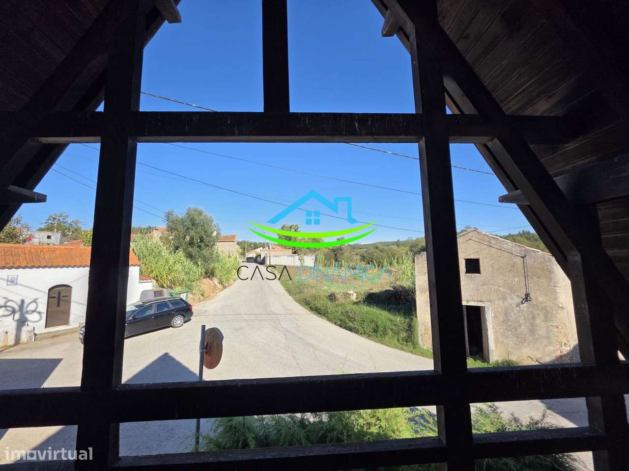 Moradia T3 em Azenha com terreno de 2000m2-19