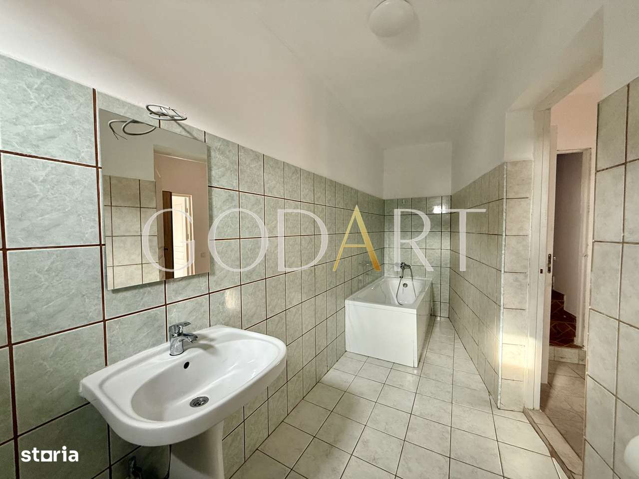 Oportunitate | Vila individuala | Curte | Tei-19