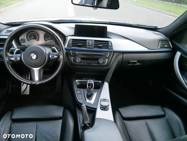 BMW Seria 3 328i Touring xDrive Sport-Aut Sport Line - 7