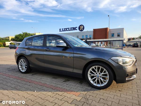 BMW Seria 1 116d - 10