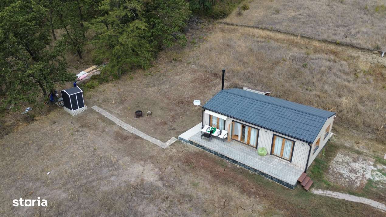 Casa din lemn,la cheie Podari, 500mp teren!-11