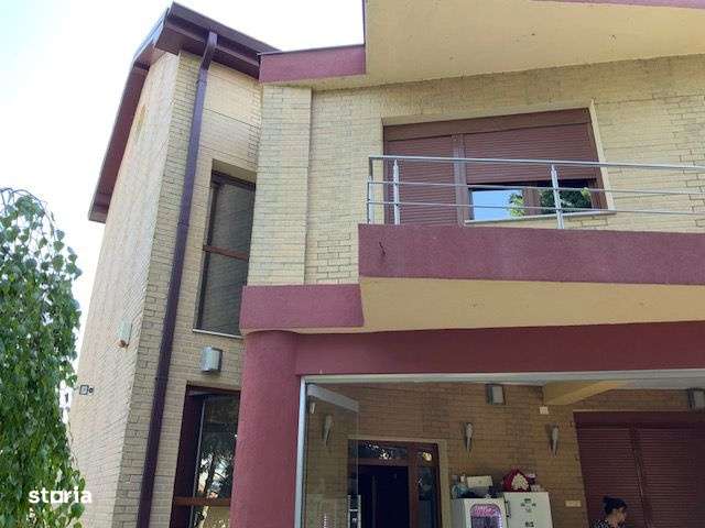 CASA IN CENTRUL ORASULUI BUZAU - Imagine principală: 4/11