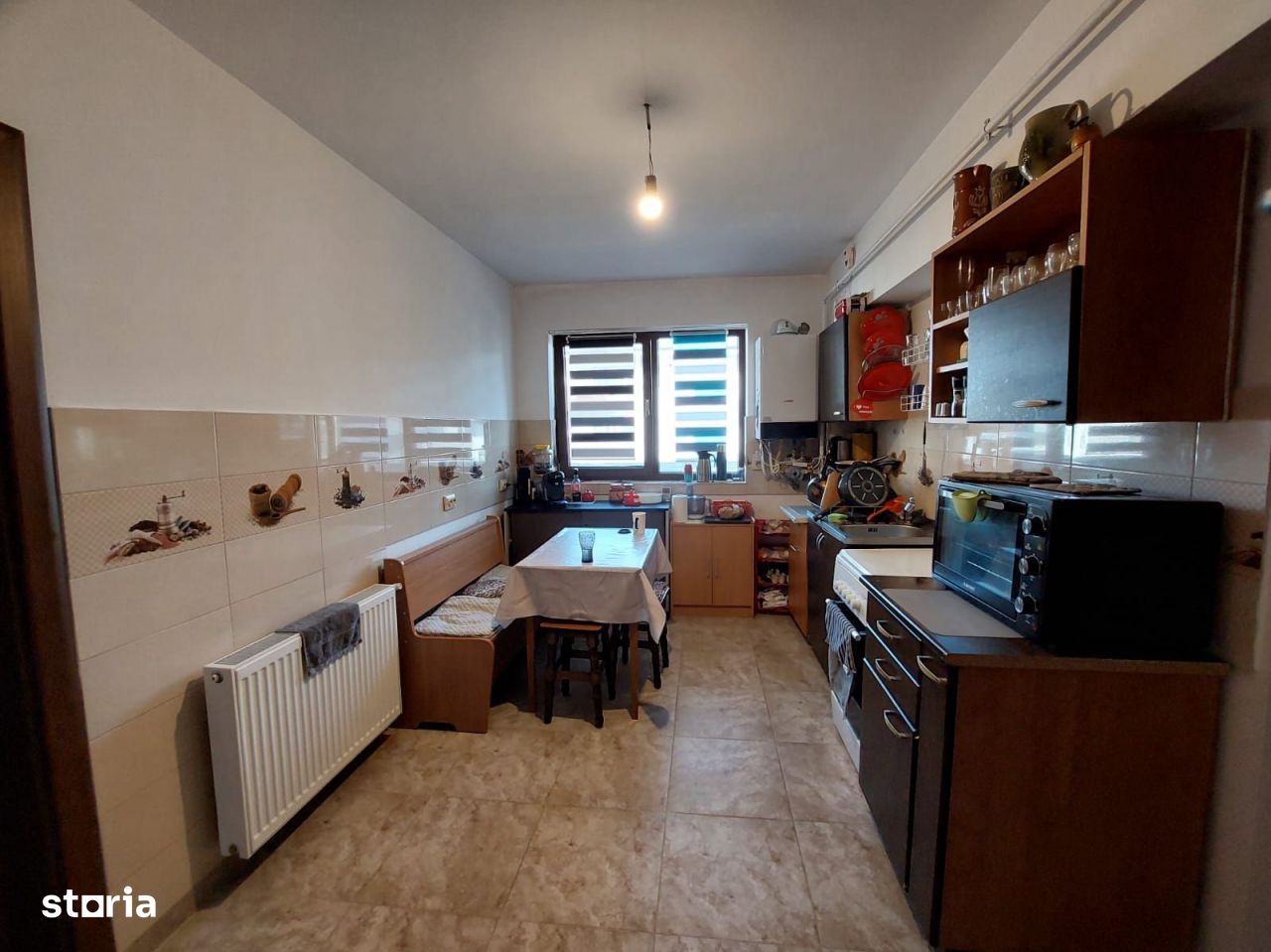 Apartament cu 2 camere decomandat in Floresti.