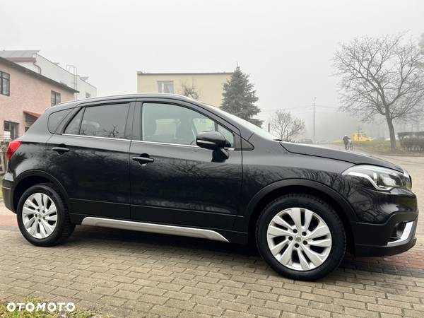 Suzuki SX4 S-Cross 1.4 T Premium - 8