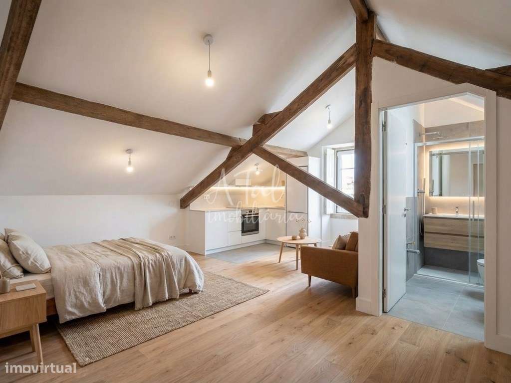 Prédio com loja e sotão independente-9