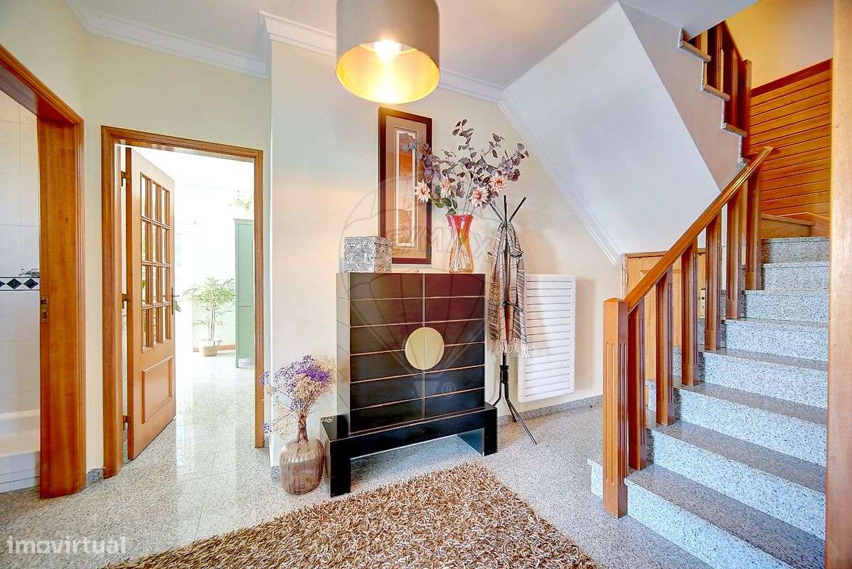 Moradia T4 para venda-18