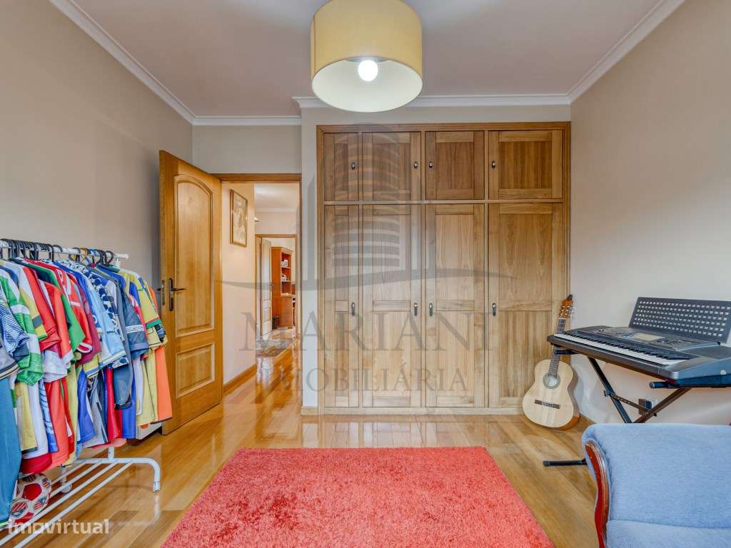 Moradia T4 independente em Valongo-10