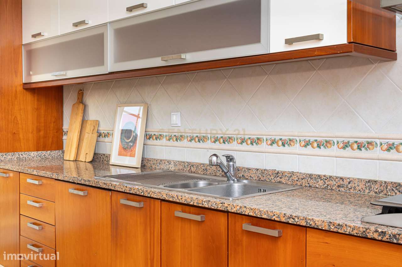 Urbanização Casa Nova Romeirão - Moradia T4 geminada-8