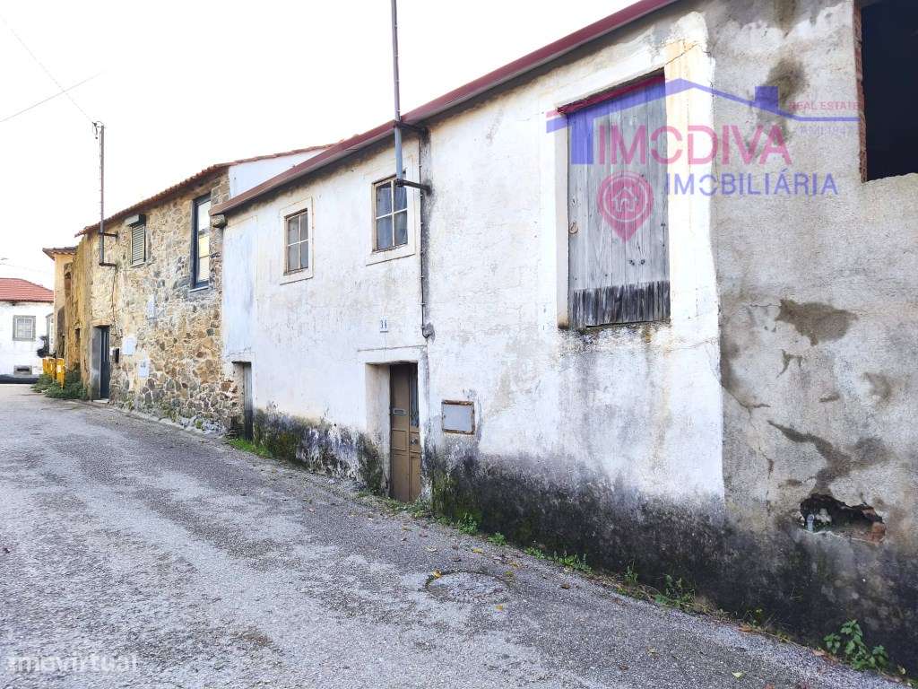 Casa Rústica com terreno situado em Troviscais, Pedrogão Grande-23