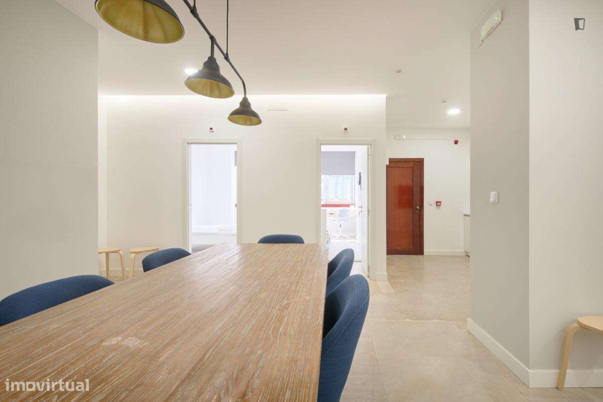 Quarto - localizado em Olaias Lisbon - Grande imagem: 5/10