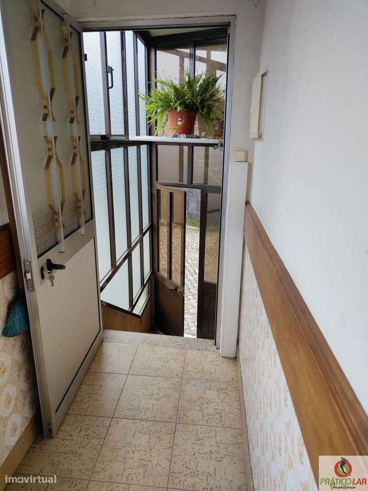 Moradia T3 em Cedrim para restauro - Grande imagem: 4/28