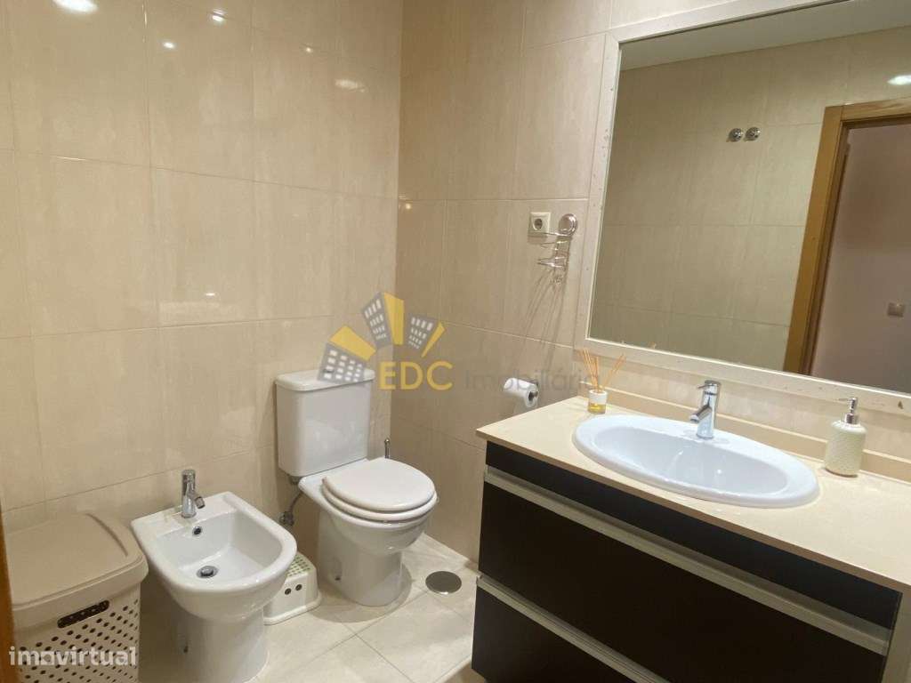 Apartamento Duplex T2+1 com Parqueamento, Arrecadação e Varanda | E...-21